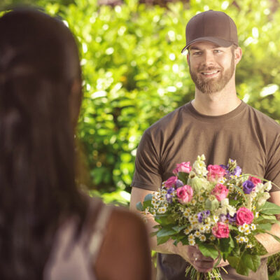 10 common mistakes to avoid when sending flowers