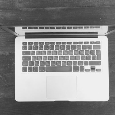 7 Hidden MacBook Features One Should Be Using