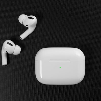 Guide to Buying AirPods – 6 Things to Know