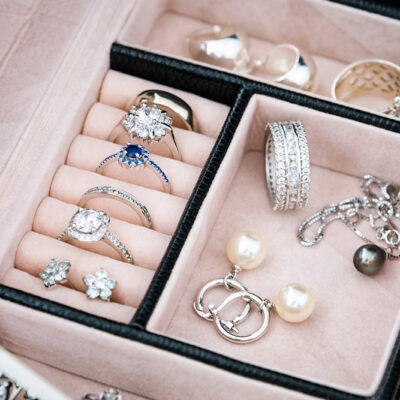 13 unsafe places to hide jewelry at home